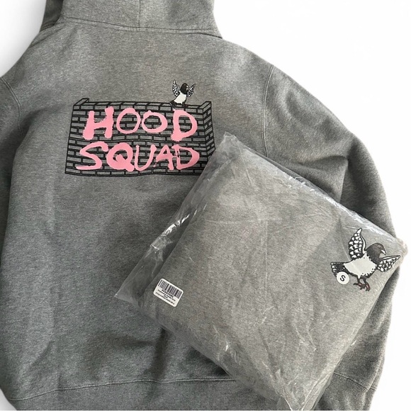 Stapleverse Other - NWT Limited Release Grey Staple Pigeon Streetwear Hoodie, Size S